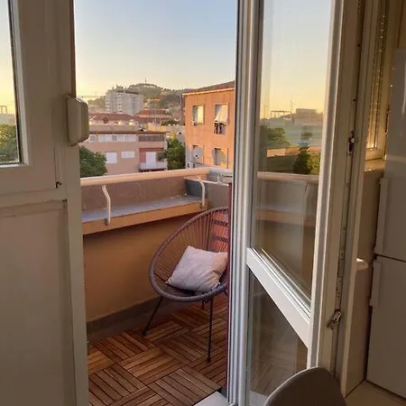 Dora, Sibenik, Sibensko-kninska Lejlighed *