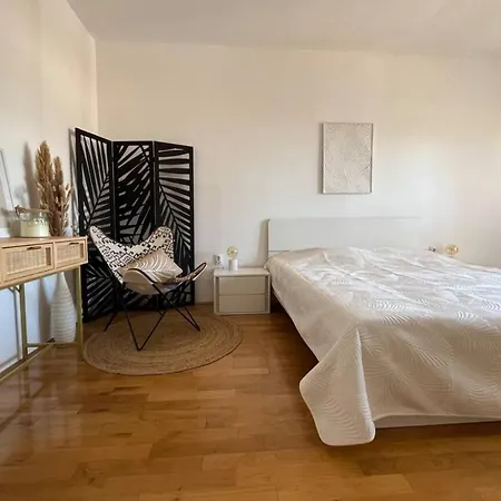 Dora, Sibenik, Sibensko-kninska * Šibenik